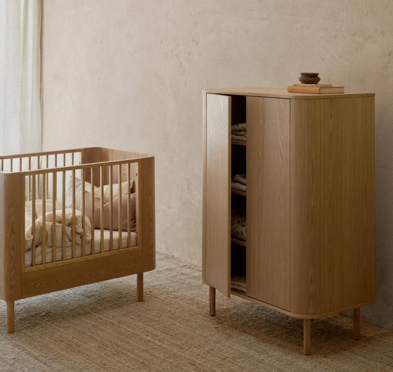 Minimalistická šatní skříň Quax Yume Natural Ash